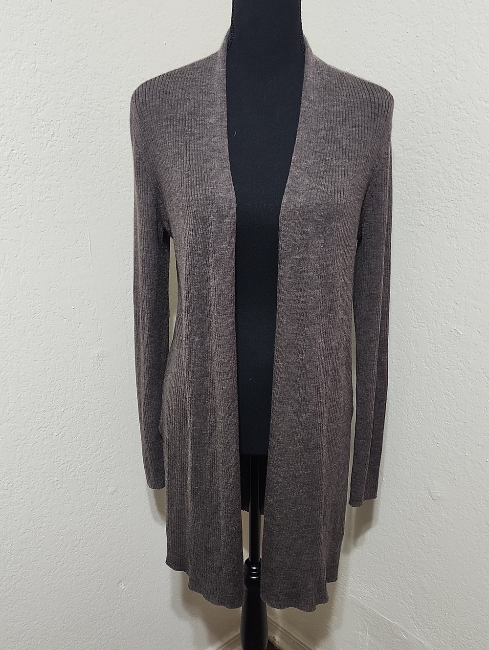 Max Studio 100% Extra Fine Merino Wool Ribbed Open Front Cardigan - Sz M